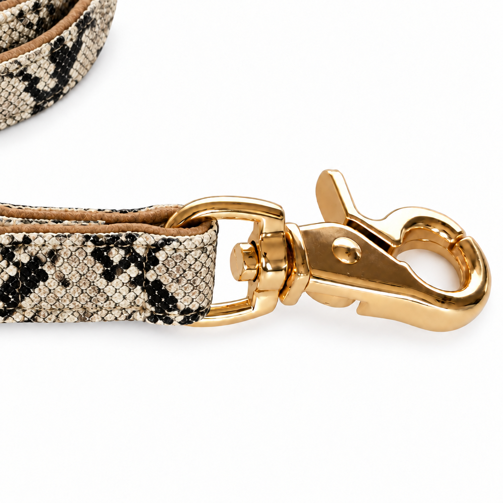 Beige snakeskin clasp close-up