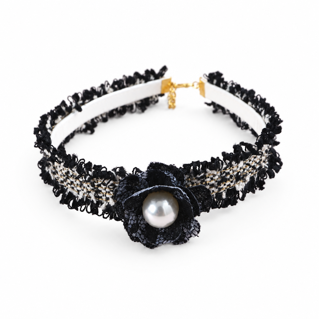 Black collar on white background
