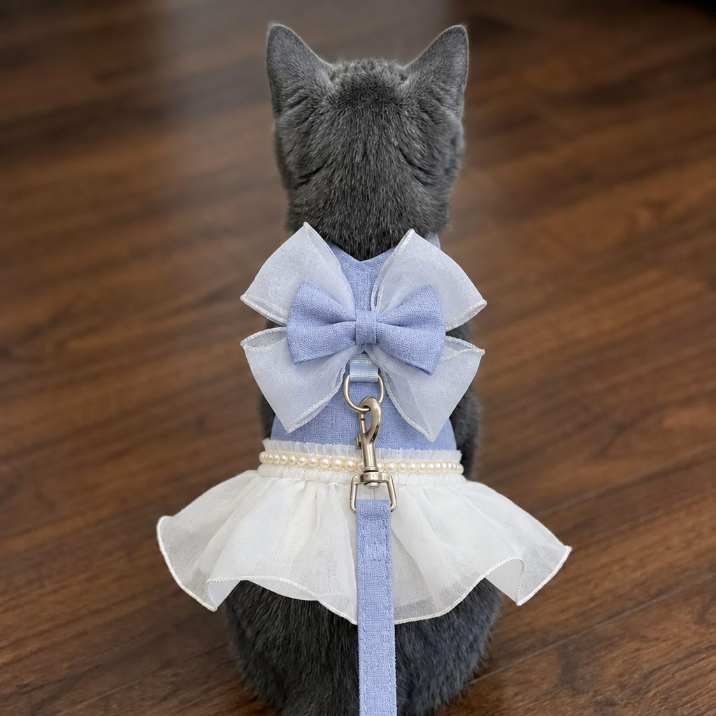 Blue harness back view