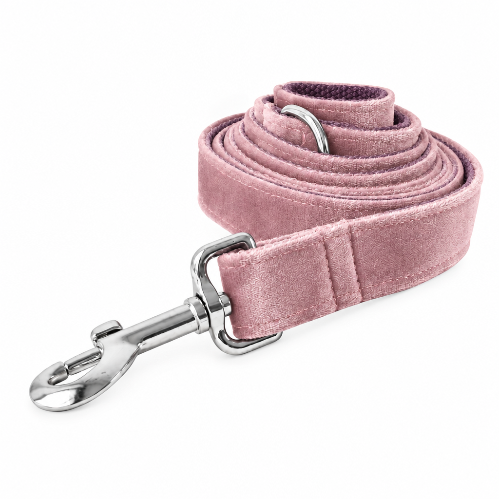 Blush pink velvet coiled leash