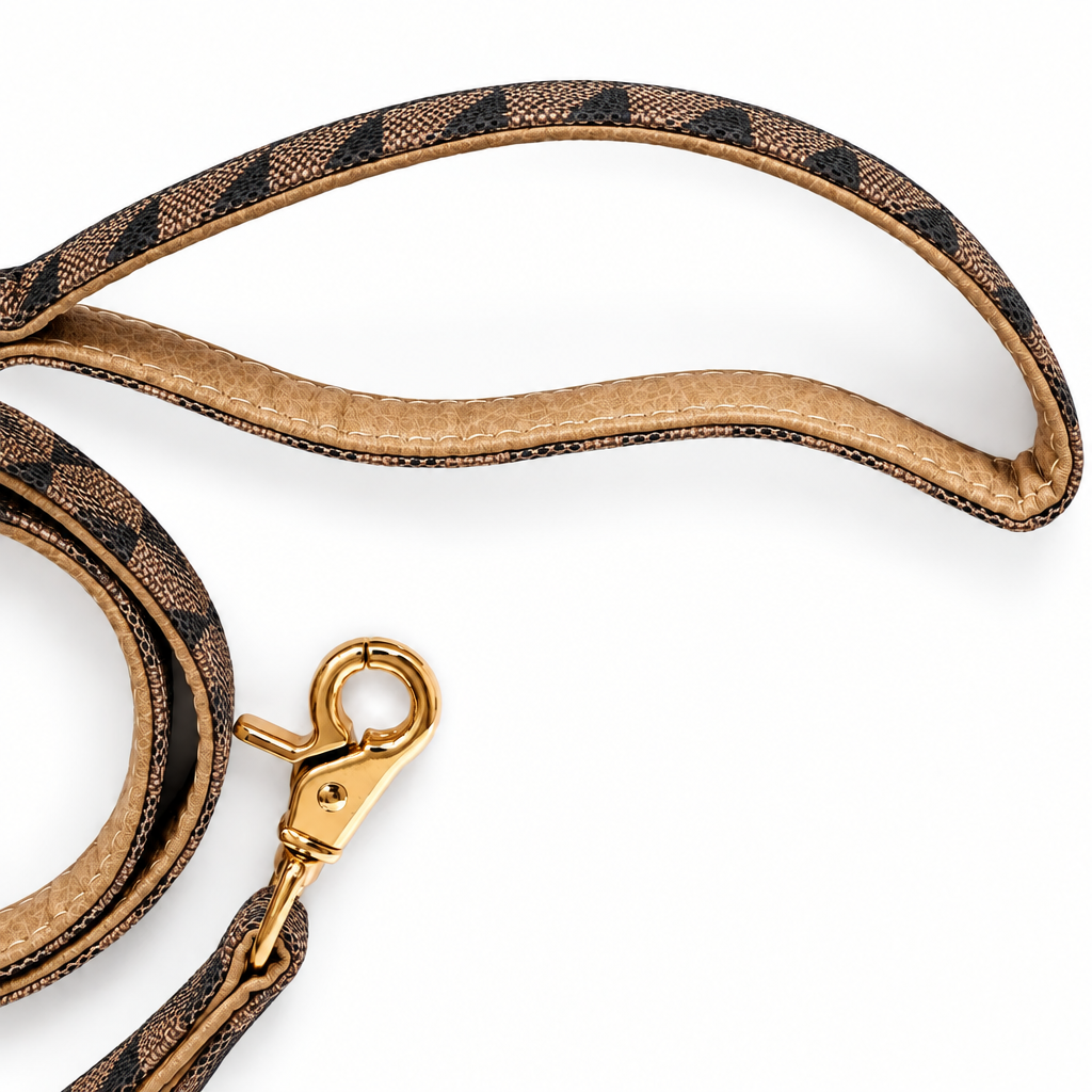 Brown triangular-pattern leash handle