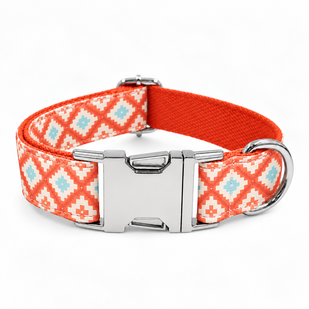 Collar close-up with corrected pattern