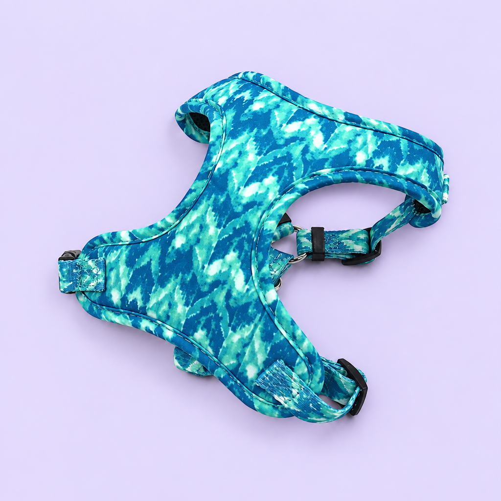 Harness product image on a lavender background
