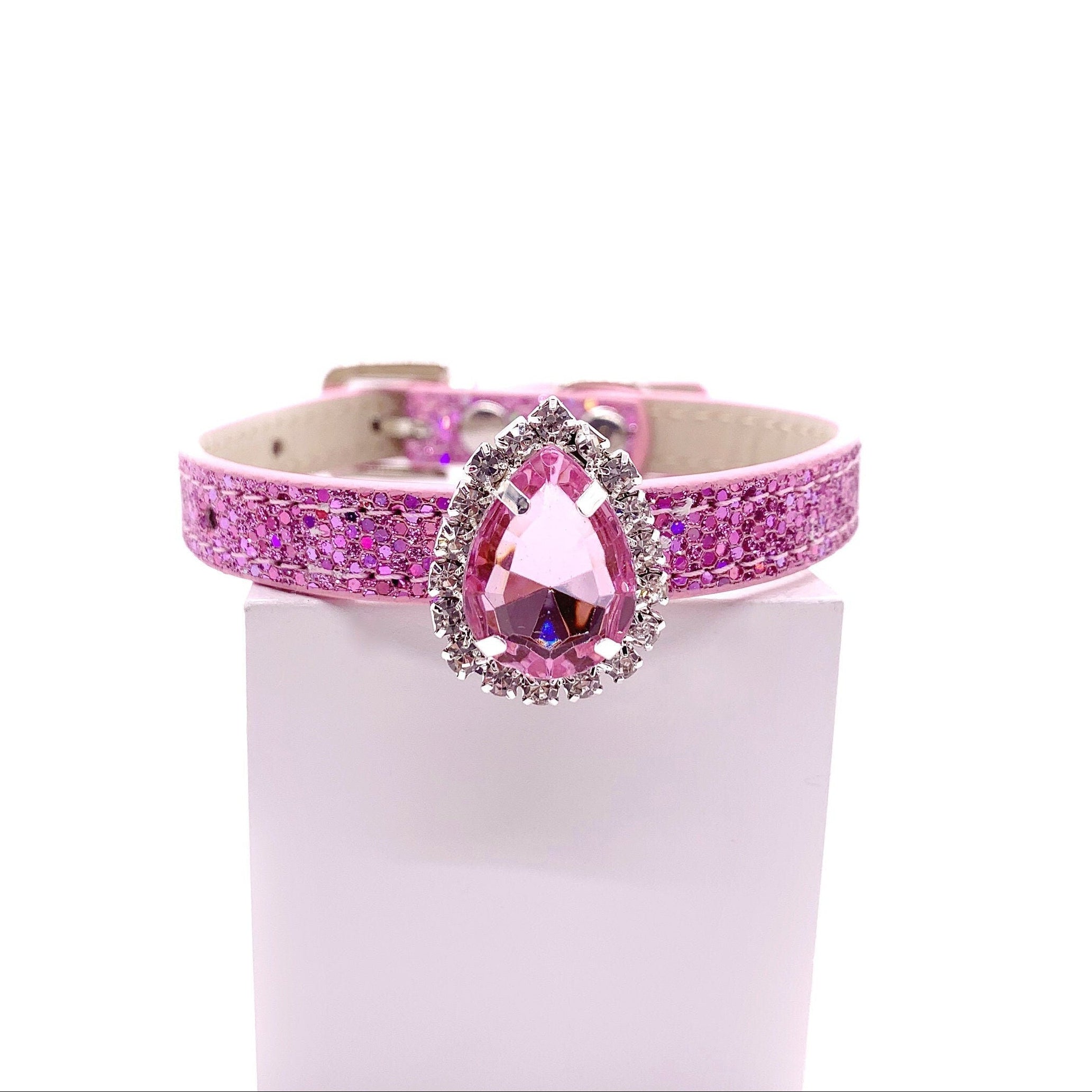 Luxury rhinestone dog collar pink glitter teardrop rose crystal halo centerpiece