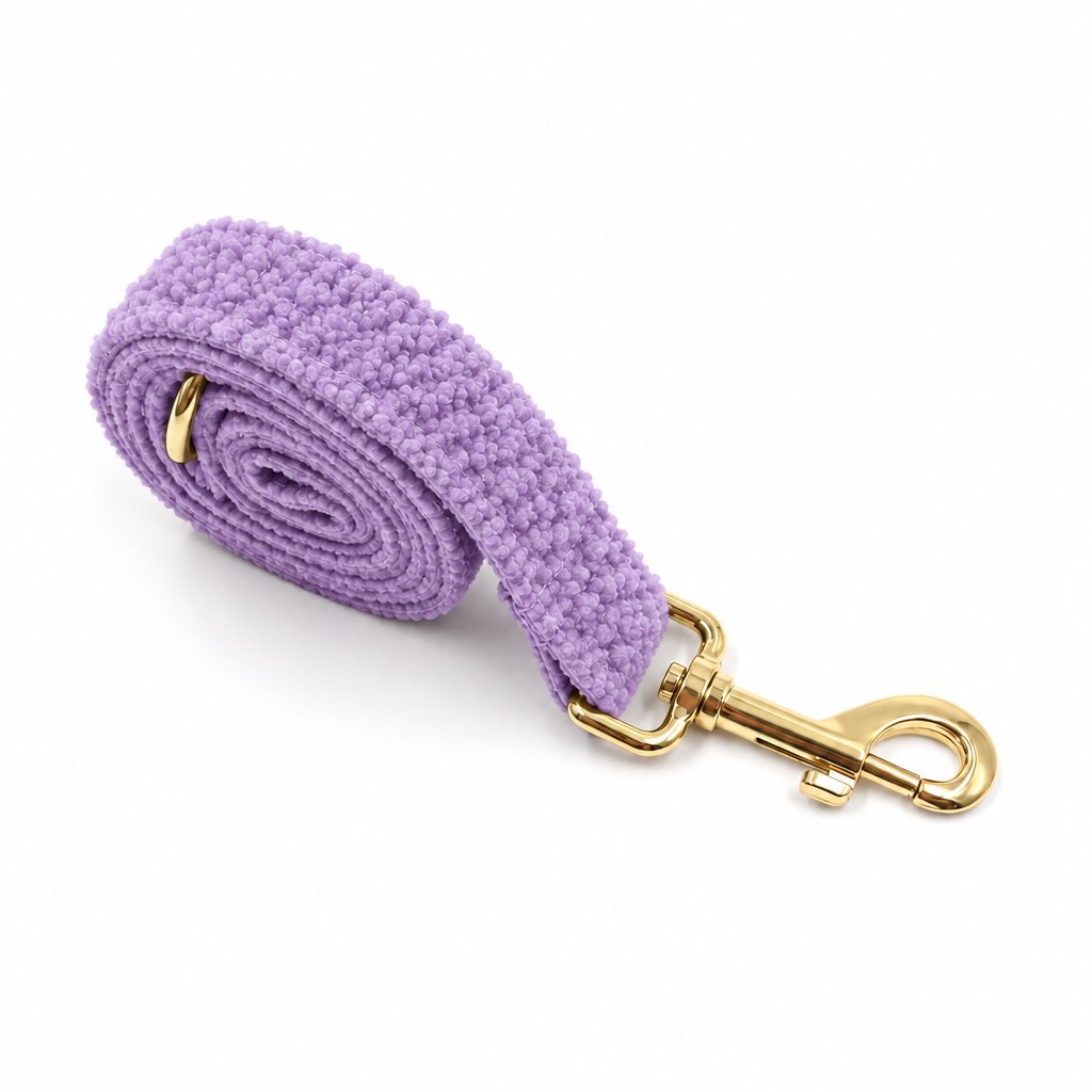 Light purple teddy fleece rolled leash
